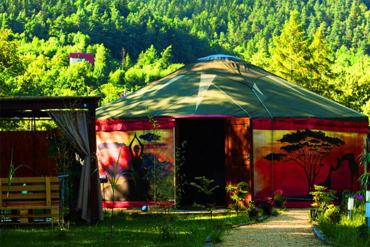 Aloha Glamp - Okragle Domki Przy Rzece - Balia I Sauna - Energylandia Zagornik Extérieur photo
