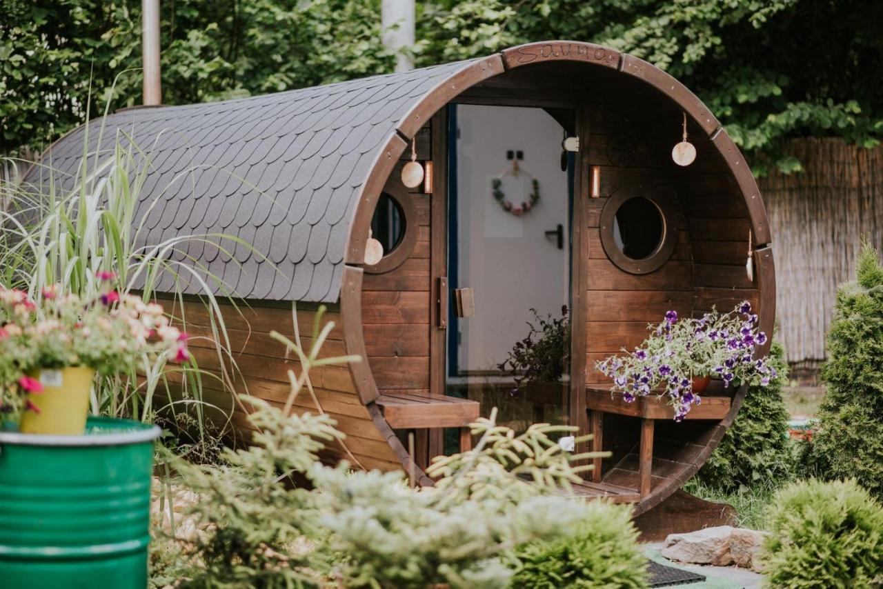 Aloha Glamp - Okragle Domki Przy Rzece - Balia I Sauna - Energylandia Zagornik Extérieur photo