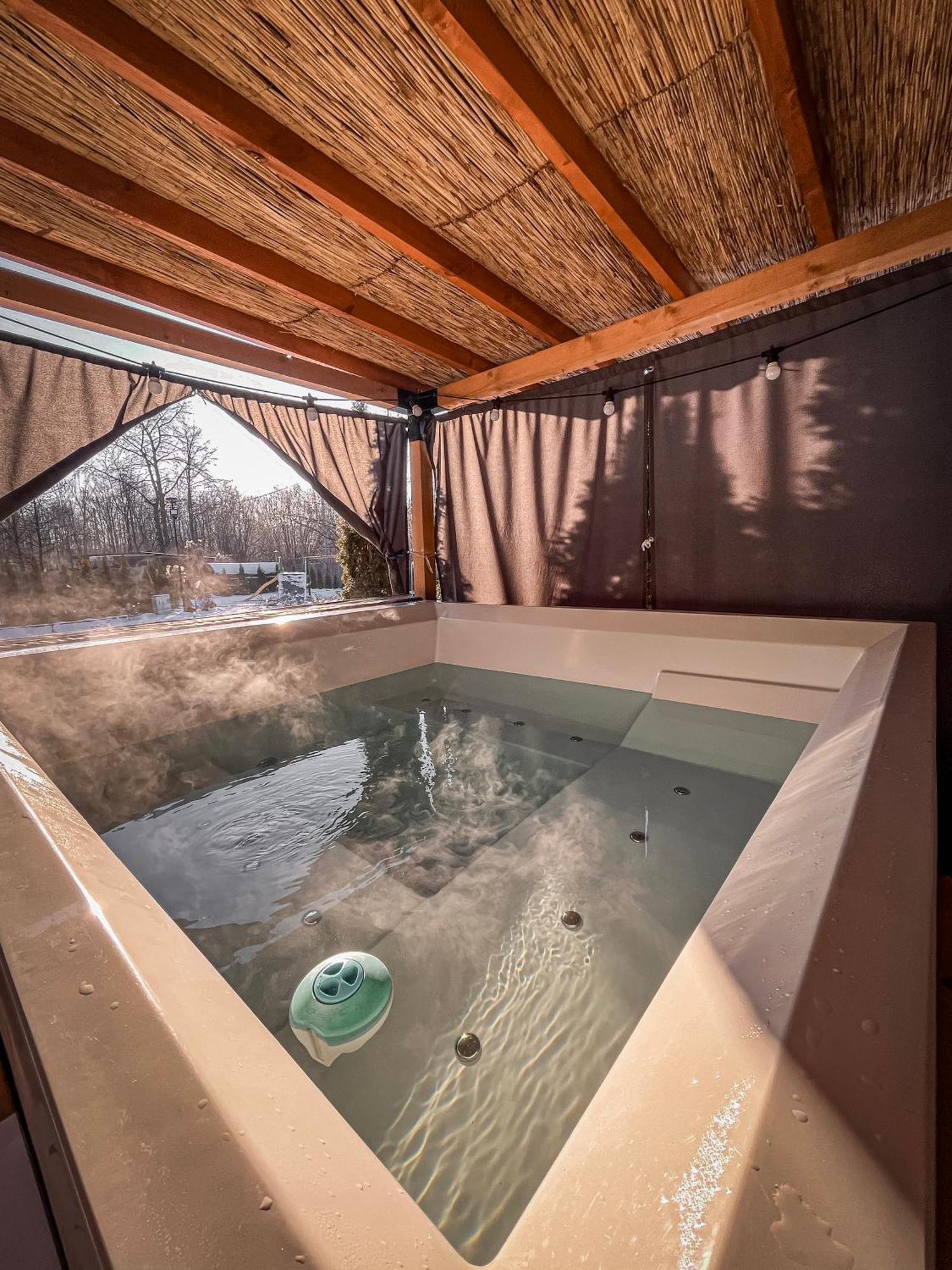 Aloha Glamp - Okragle Domki Przy Rzece - Balia I Sauna - Energylandia Zagornik Extérieur photo