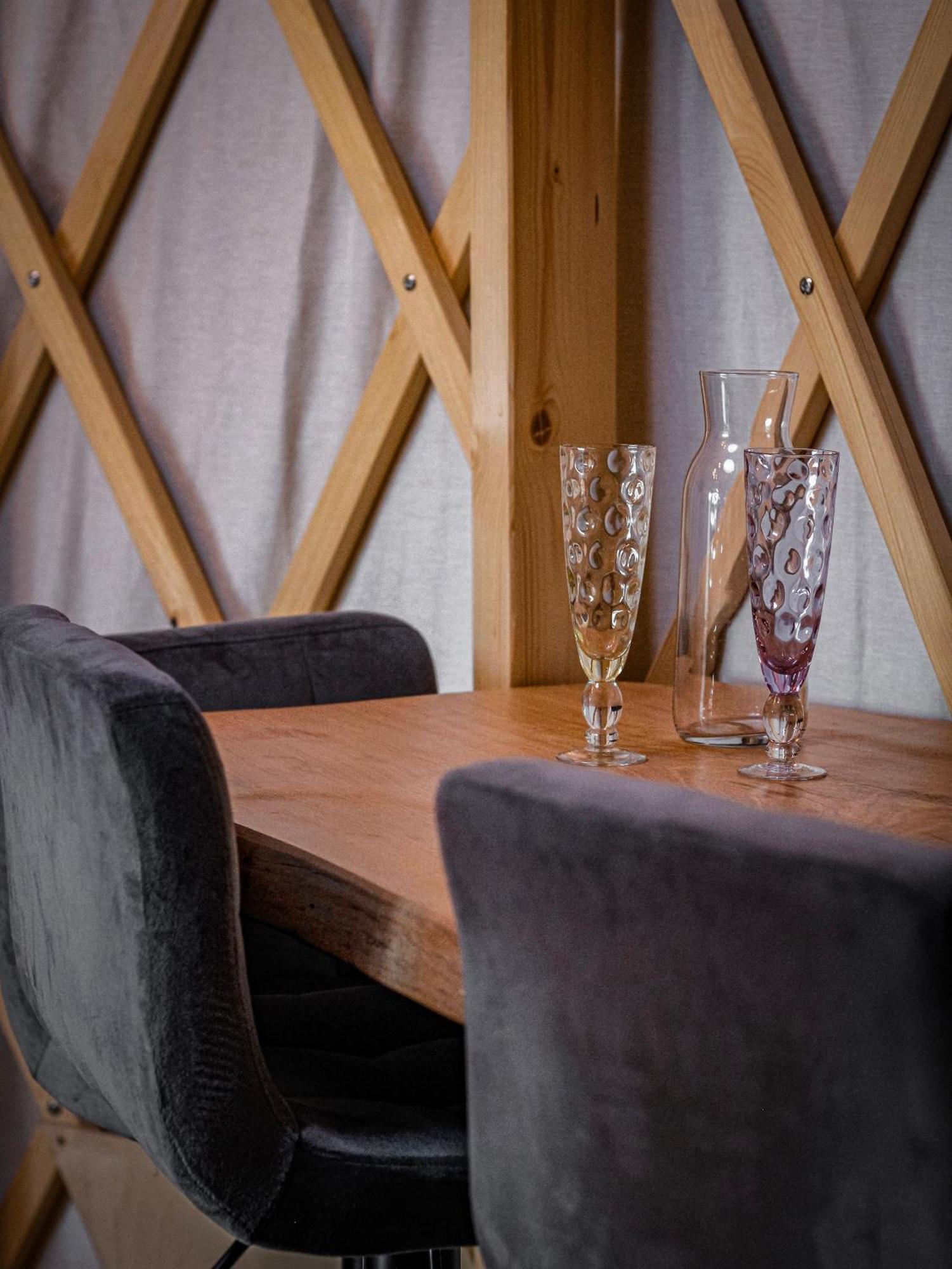 Aloha Glamp - Okragle Domki Przy Rzece - Balia I Sauna - Energylandia Zagornik Chambre photo