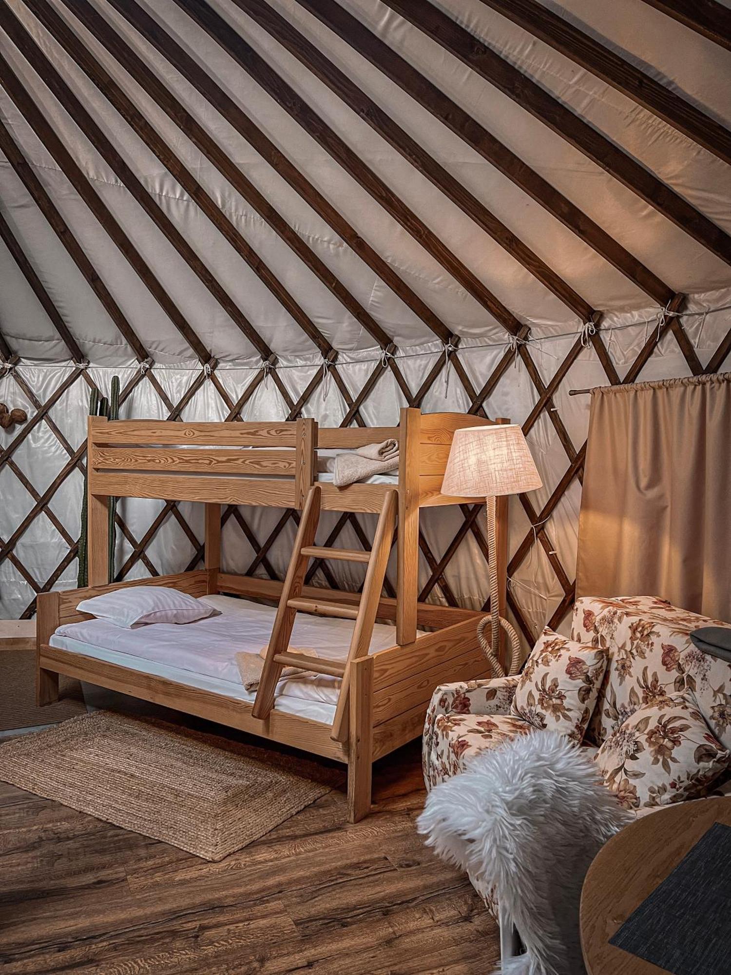 Aloha Glamp - Okragle Domki Przy Rzece - Balia I Sauna - Energylandia Zagornik Chambre photo